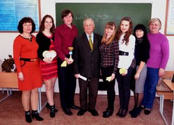 Команда-переможець та організатори брейн-рингу